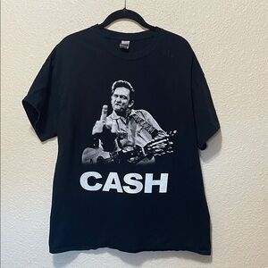 Johnnie Cash Black Tee Shirt. Good Condition. Size L.